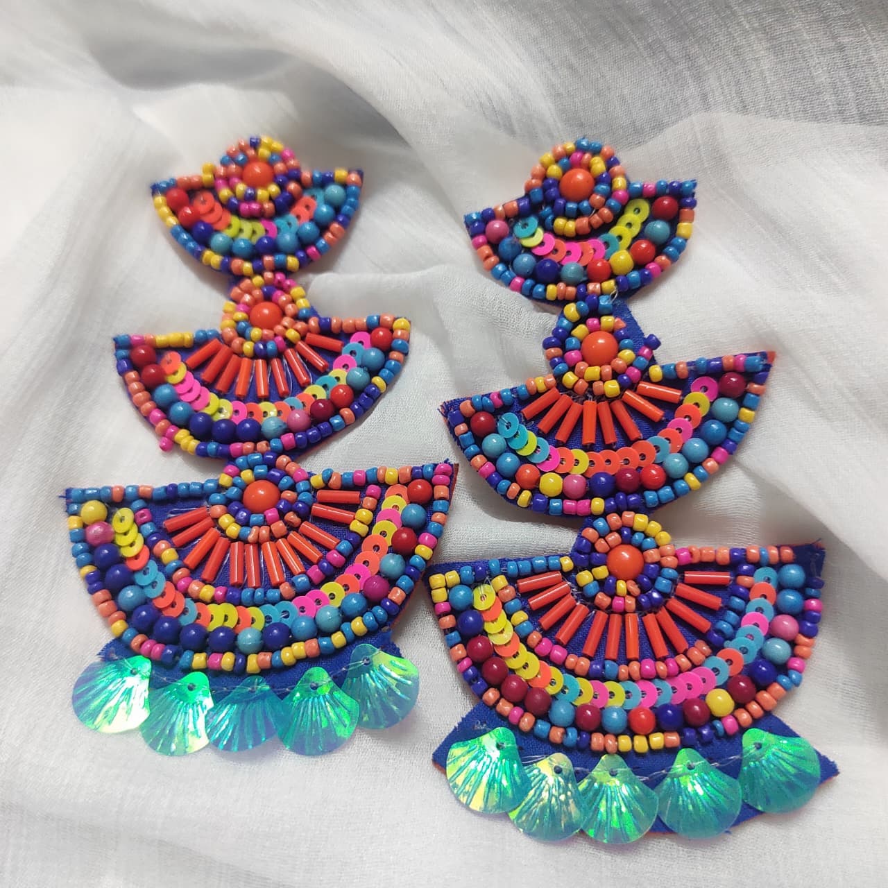 Gift Tree Beaded Multicolor Earrings thumbnail 3