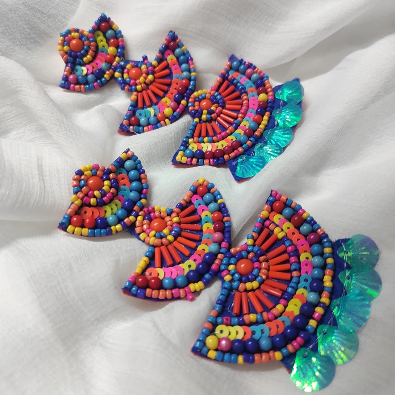 Gift Tree Beaded Multicolor Earrings thumbnail 1