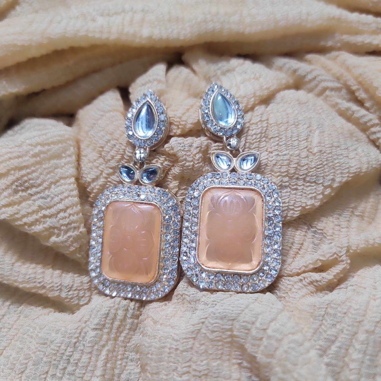 Gift Tree Stunning Monalisa Stone Tops thumbnail 1