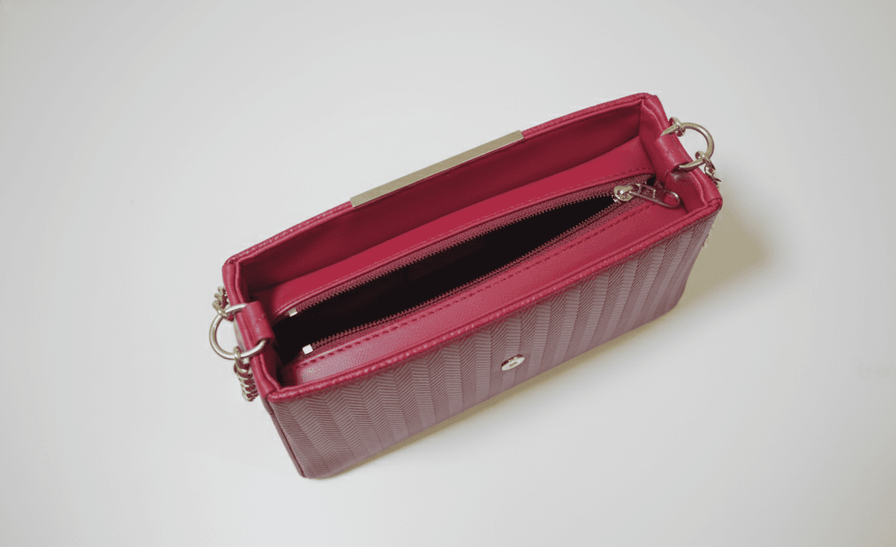 Chain Handle Handbag for Party thumbnail 3