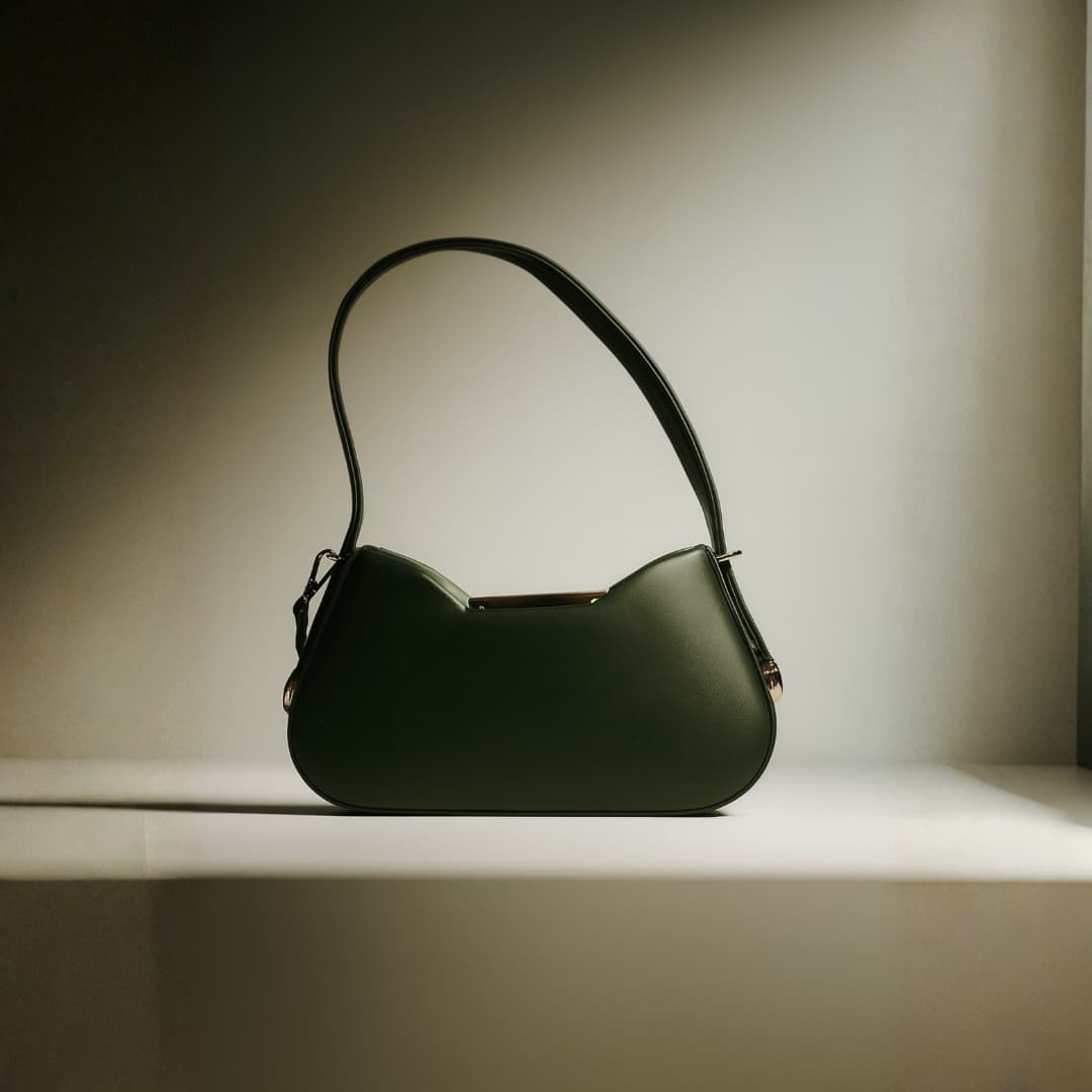 Green Mini Shoulder Sling Bag for Women in Black thumbnail 4