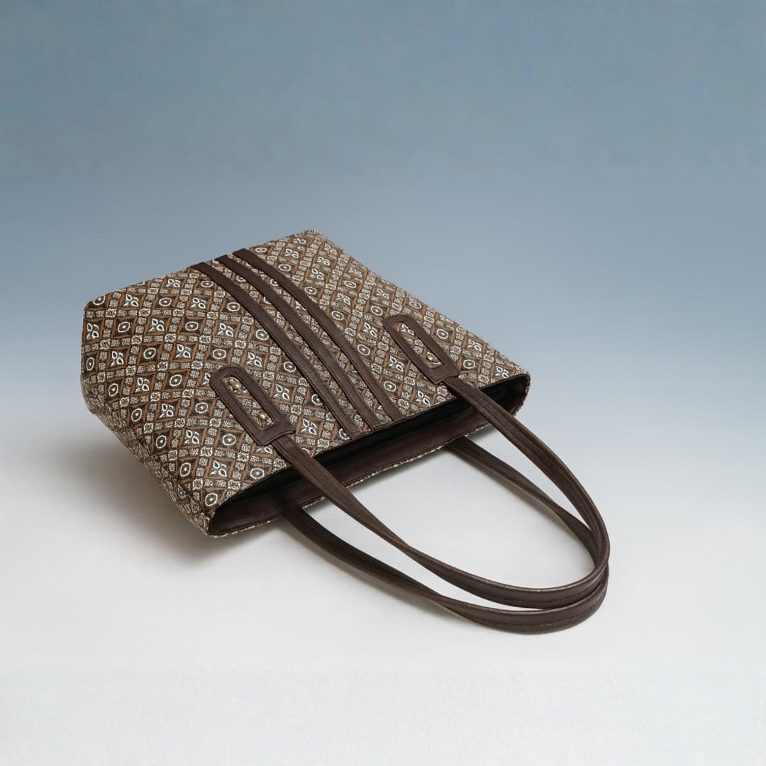 Tan Pattern Tote Bag in Tan thumbnail 7