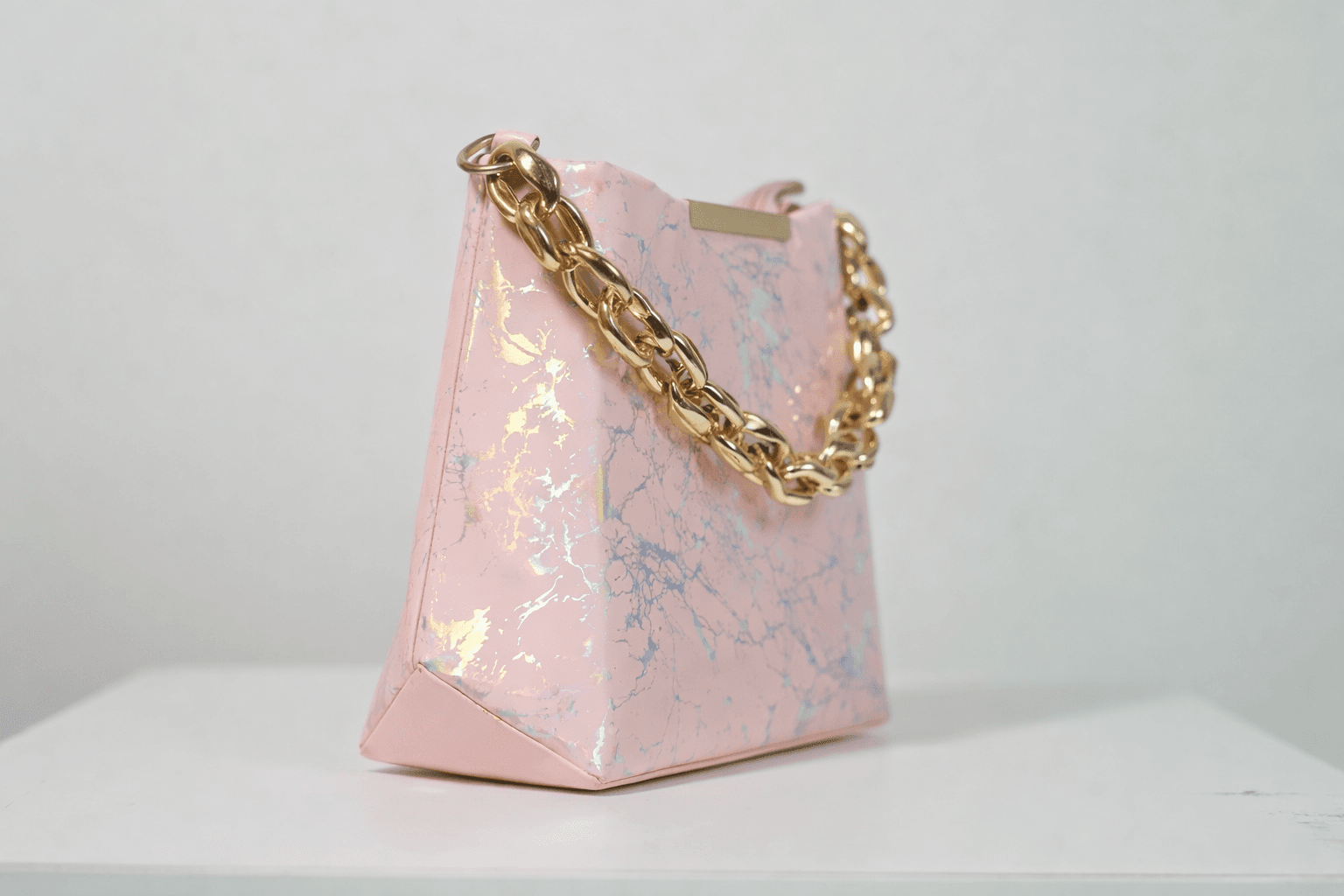 Pink Holographic Chain Handbag in Pink thumbnail 4