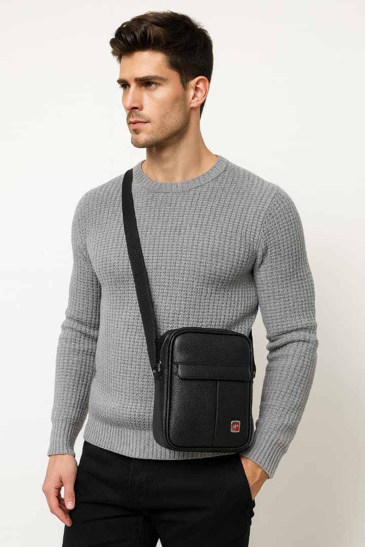 Men's Premium Sling Bag in Black thumbnail 2