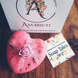 ROSE GOAT MILK SOAP