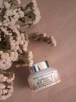 OATMEAL & VITAMIN E HYDRATING FACE CREAM