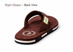 Men’s Casual Toe-Post Slippers with Wide Textured Straps and Layered Sole