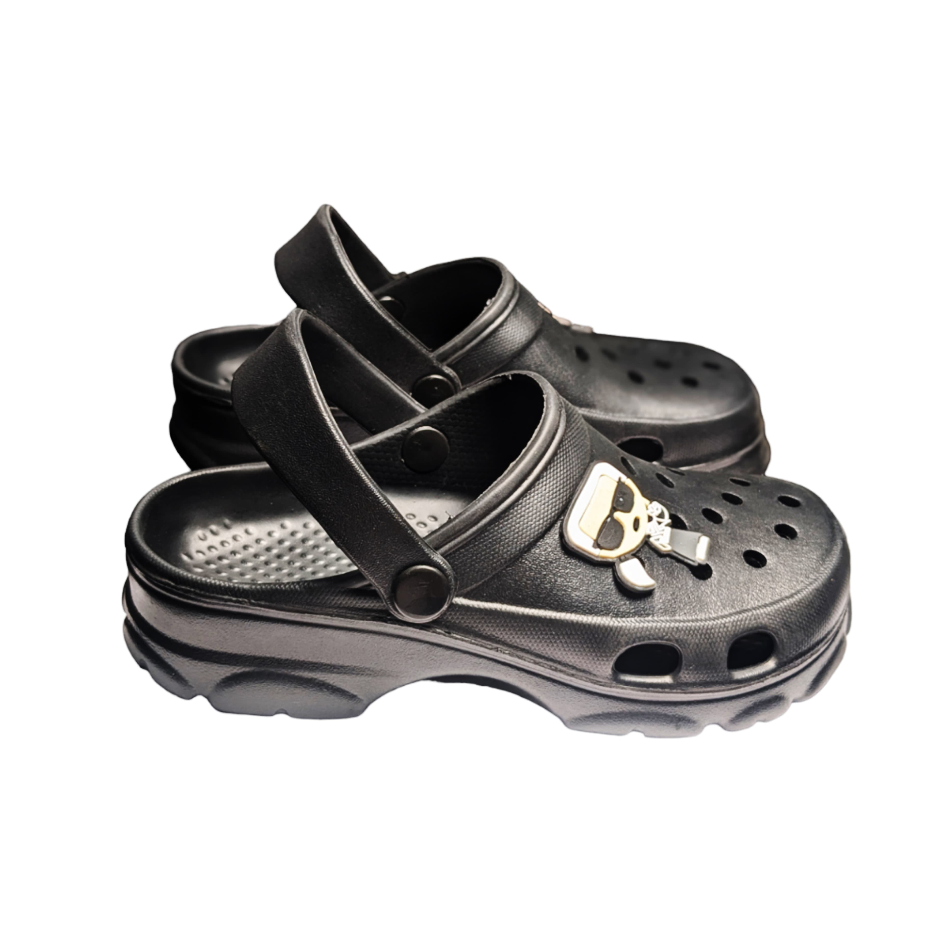 Men’s Ventilated Closed-Toe Casual Clogs with Pivoting Heel Strap thumbnail 4