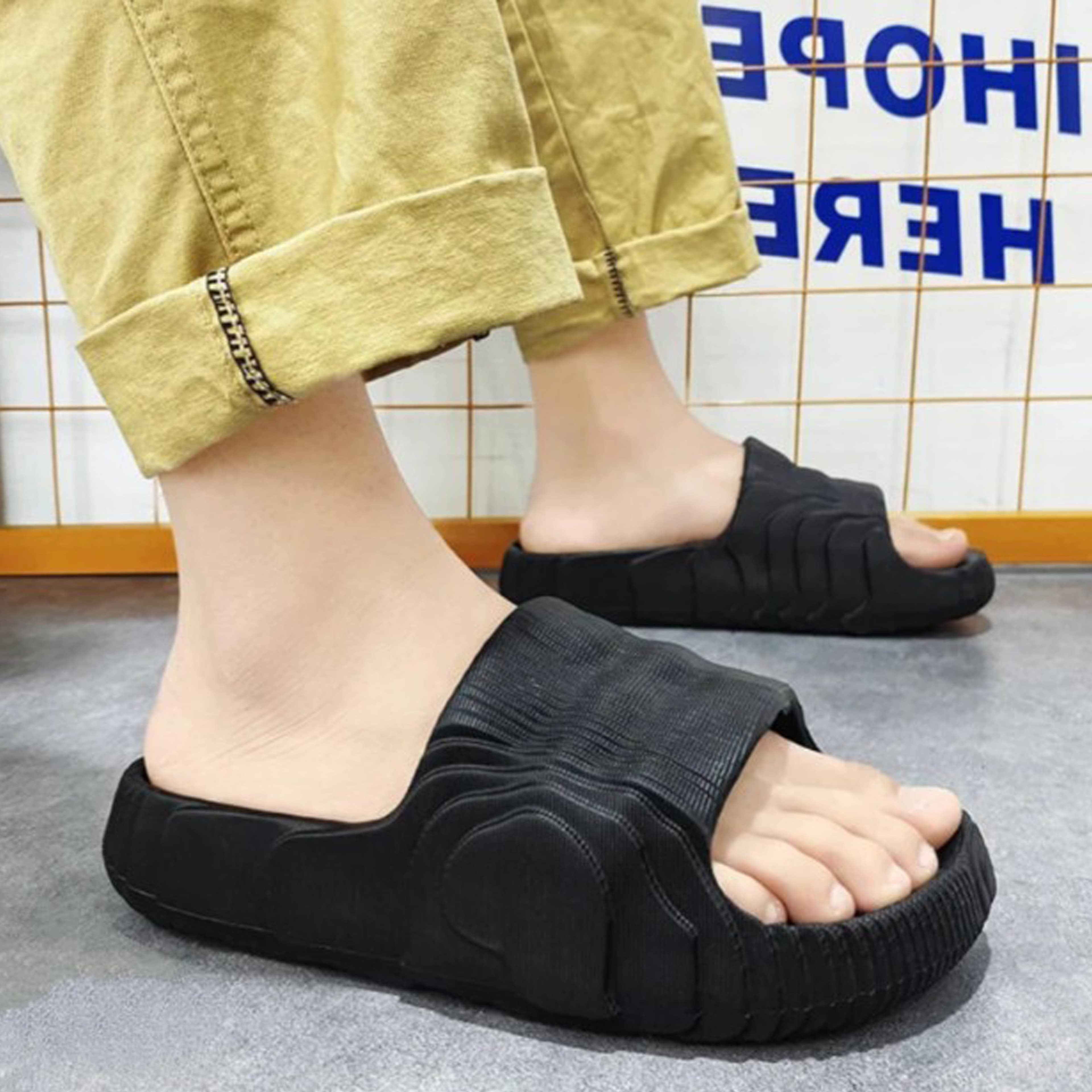 Men’s Textured Open-Toe Slide Slippers with Ribbed Footbed and Broad Strap thumbnail 4