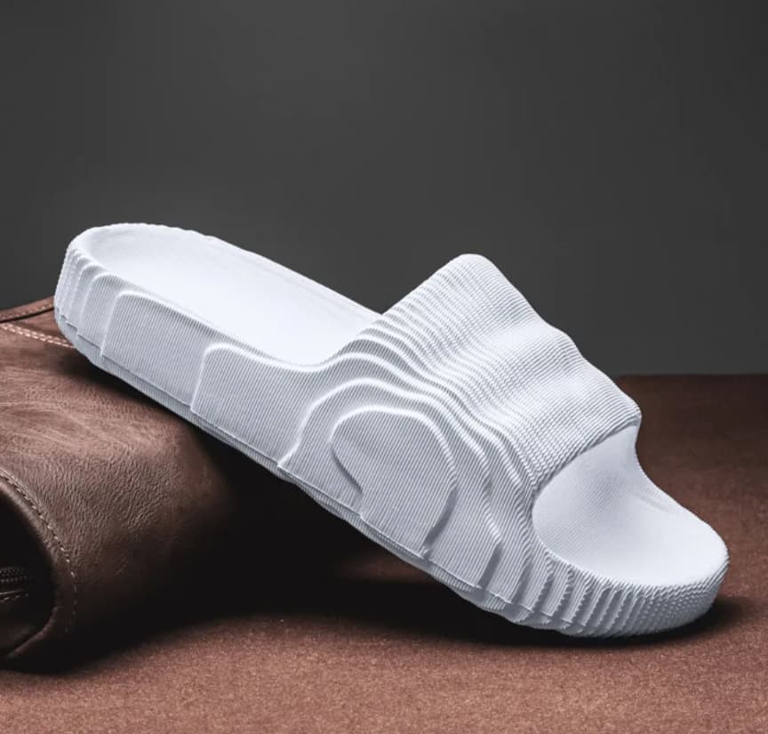 Men's Moulded Open-Toe Slide Slippers with Textured Wide Strap thumbnail 5