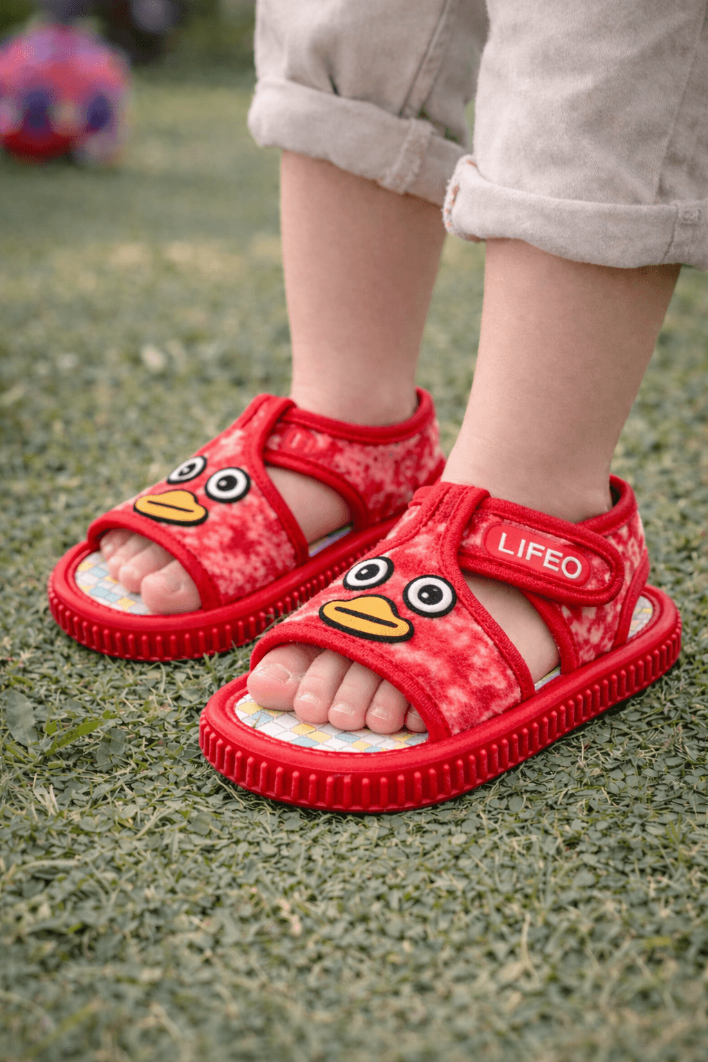 Kids Cartoon Face Open-Toe Sandals with Adjustable Hook-and-Loop Strap thumbnail 10