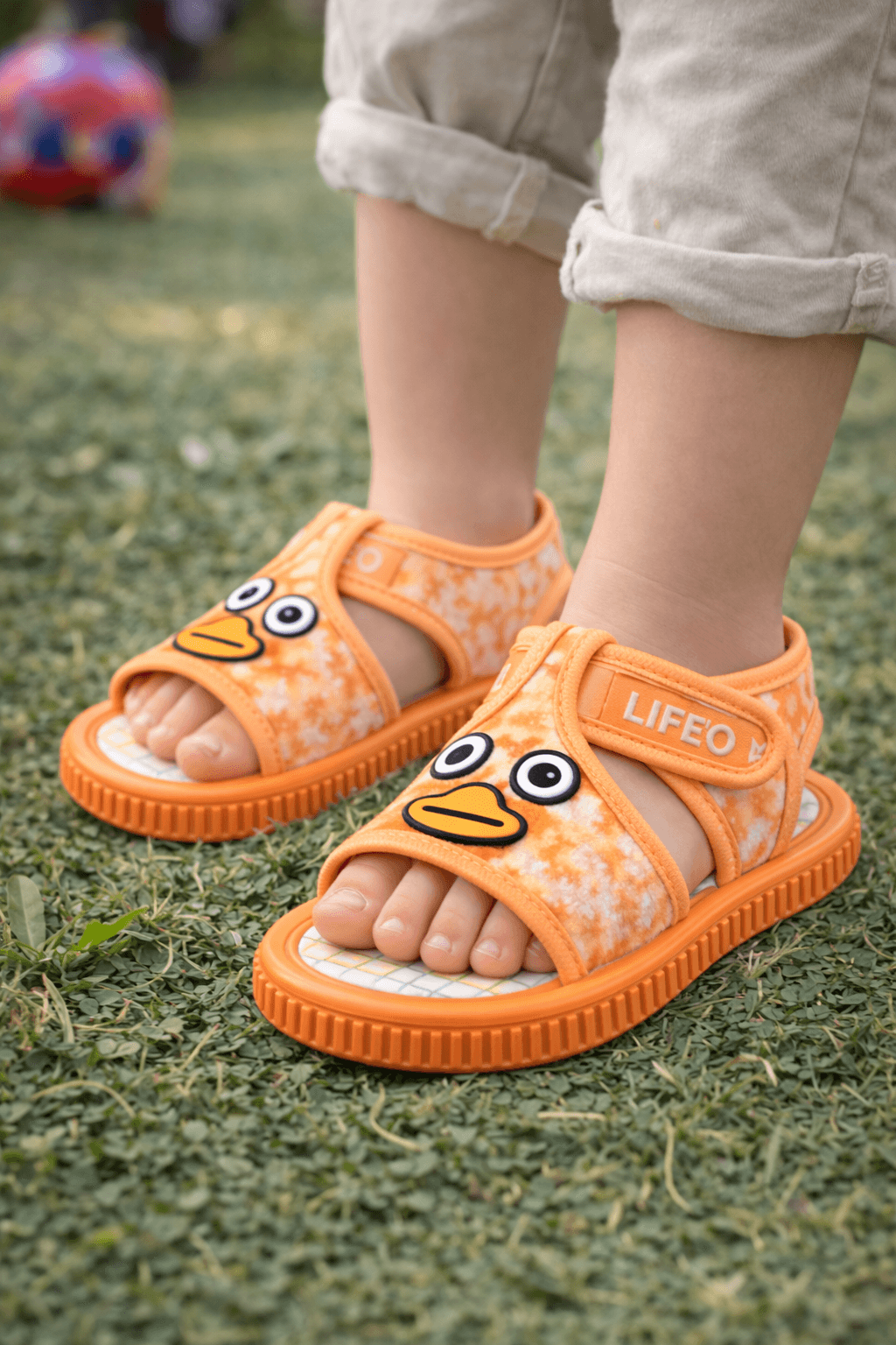 Toddler Cartoon Duck Open-Toe Sandals with Hook-and-Loop Ankle Strap thumbnail 3